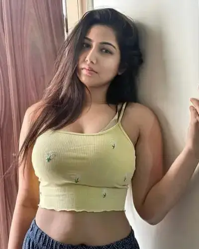 Escorts Mominpura